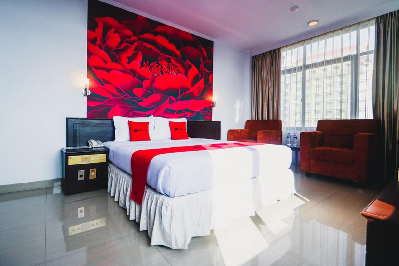 Reddoorz Plus Near Mall Ratu Indah 2 Makassar Exteriör bild