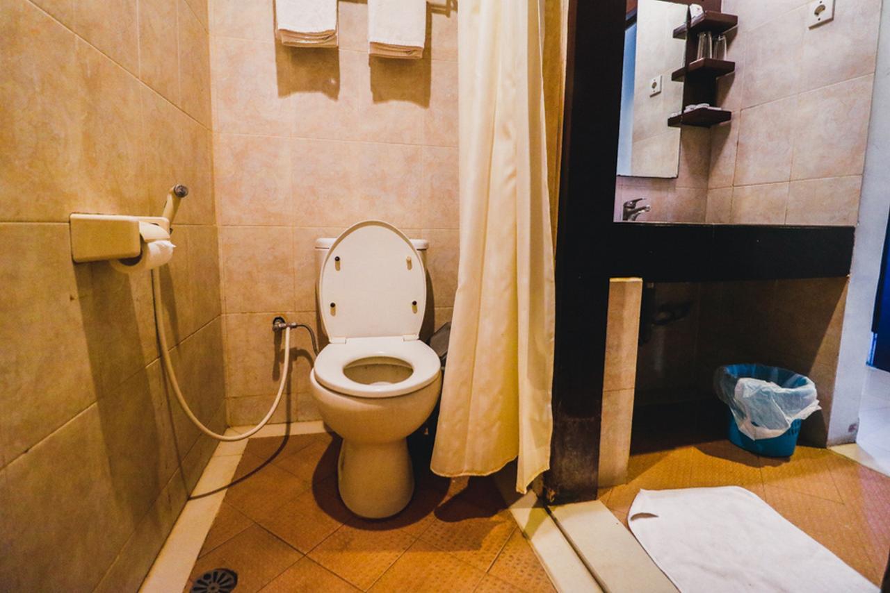 Reddoorz Plus Near Mall Ratu Indah 2 Makassar Exteriör bild