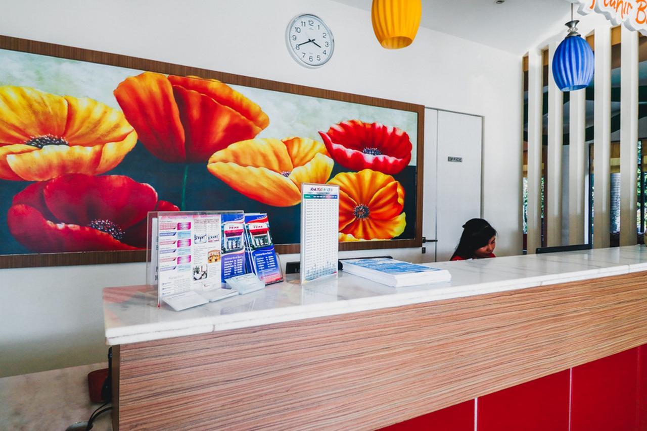 Reddoorz Plus Near Mall Ratu Indah 2 Makassar Exteriör bild